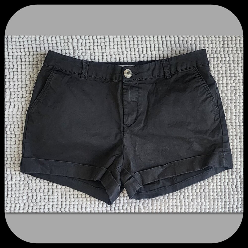 SEARS || Stretch Cotton Cuffed Shorts (SIZE 4)
